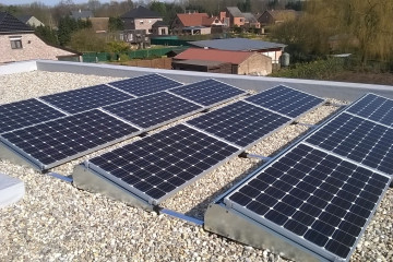 Zonnepanelen Bank Vooruit